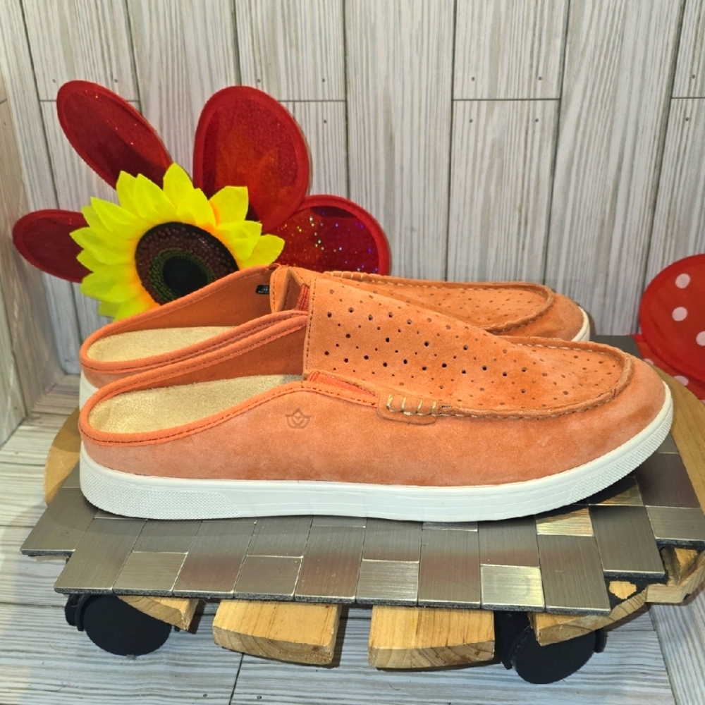 Spenco Orange Suede‎ Slip-On Shoes